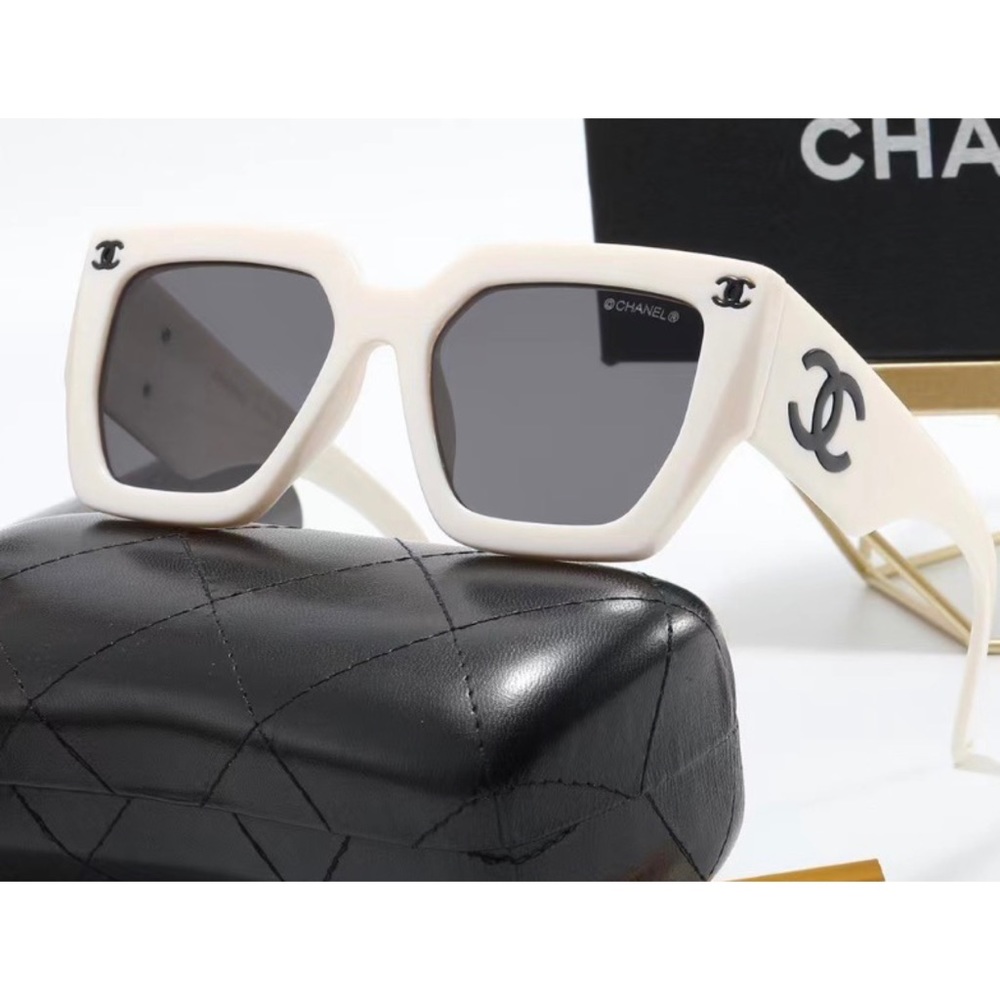 FASHION SUNGLASSES